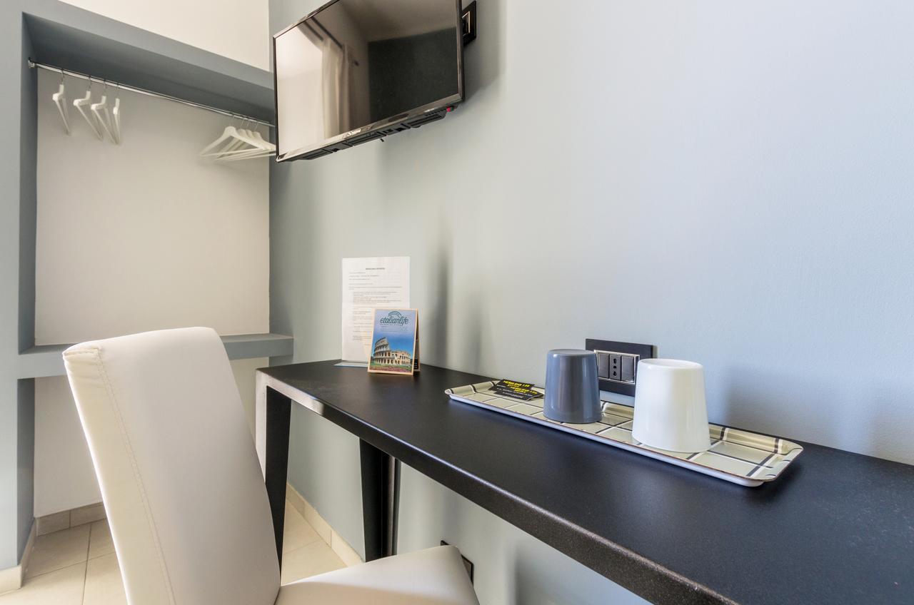 Merulana 139 Suites Rome Buitenkant foto